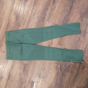 NWT Pantalon Pants-L